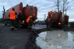 Более 60 тонн клея откачали из поселка в Новой Москве. Фотовидеорепортаж