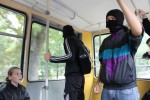 Белый вагон: саратовские наци «очистили» трамвай от мигрантов