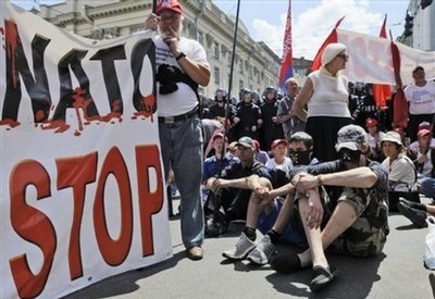 ukraine_nato_stop_protest